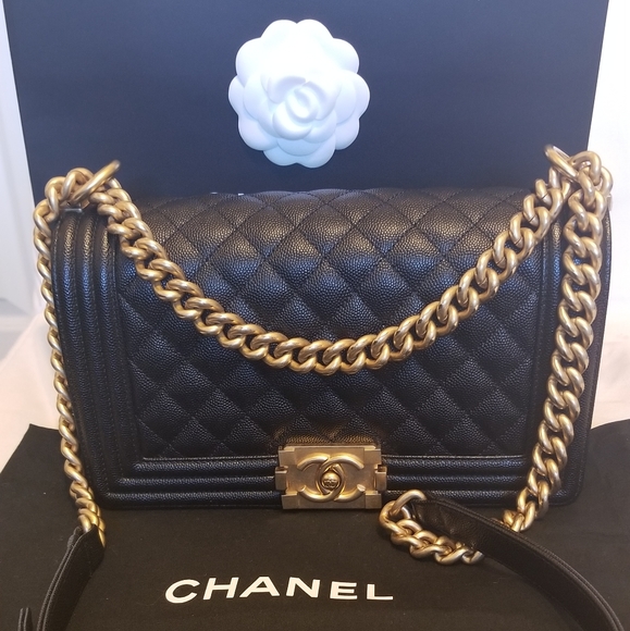 CHANEL Handbags - Chanel old medium boy caviar ghw